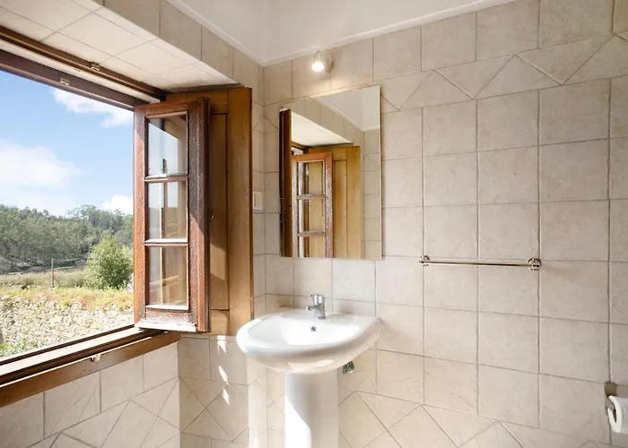 Silver Coast Алкобаса